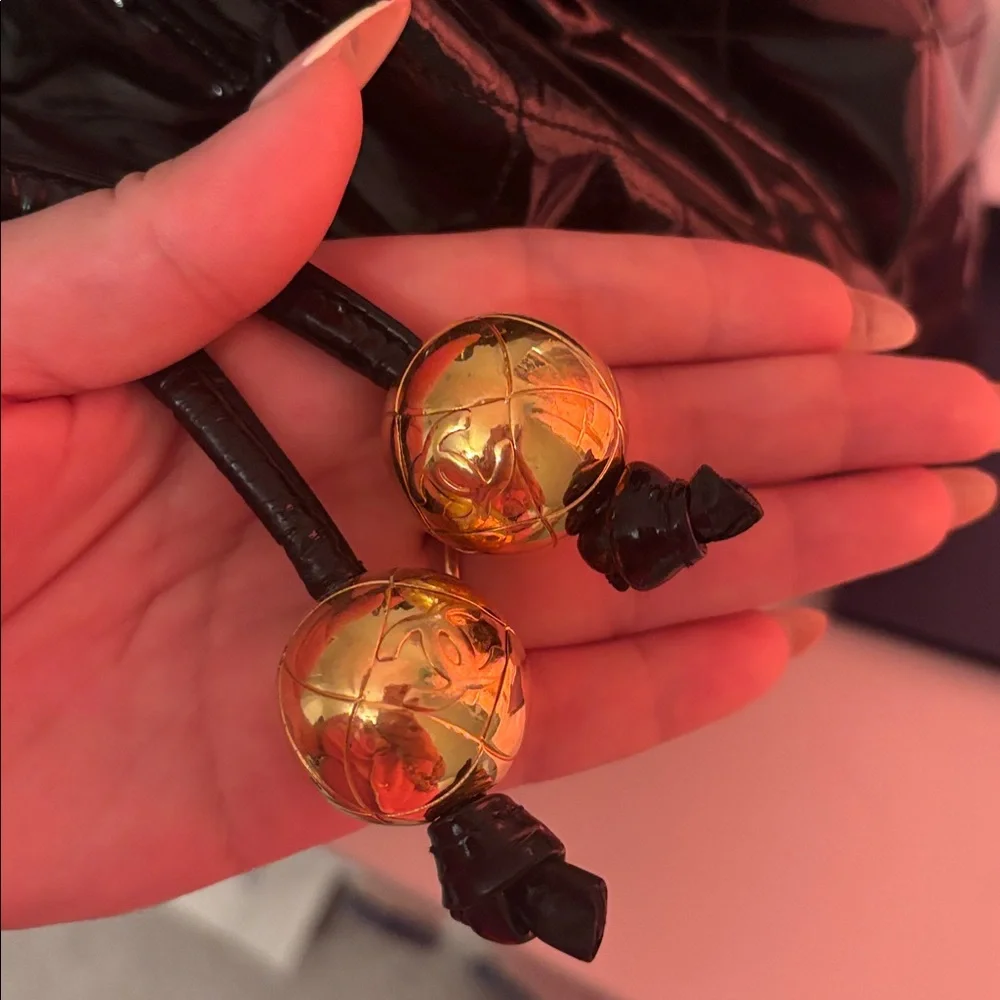 Chanel Glossy patent leatherBlack Backpack with 24k Gold Accents - Picture 5 of 15